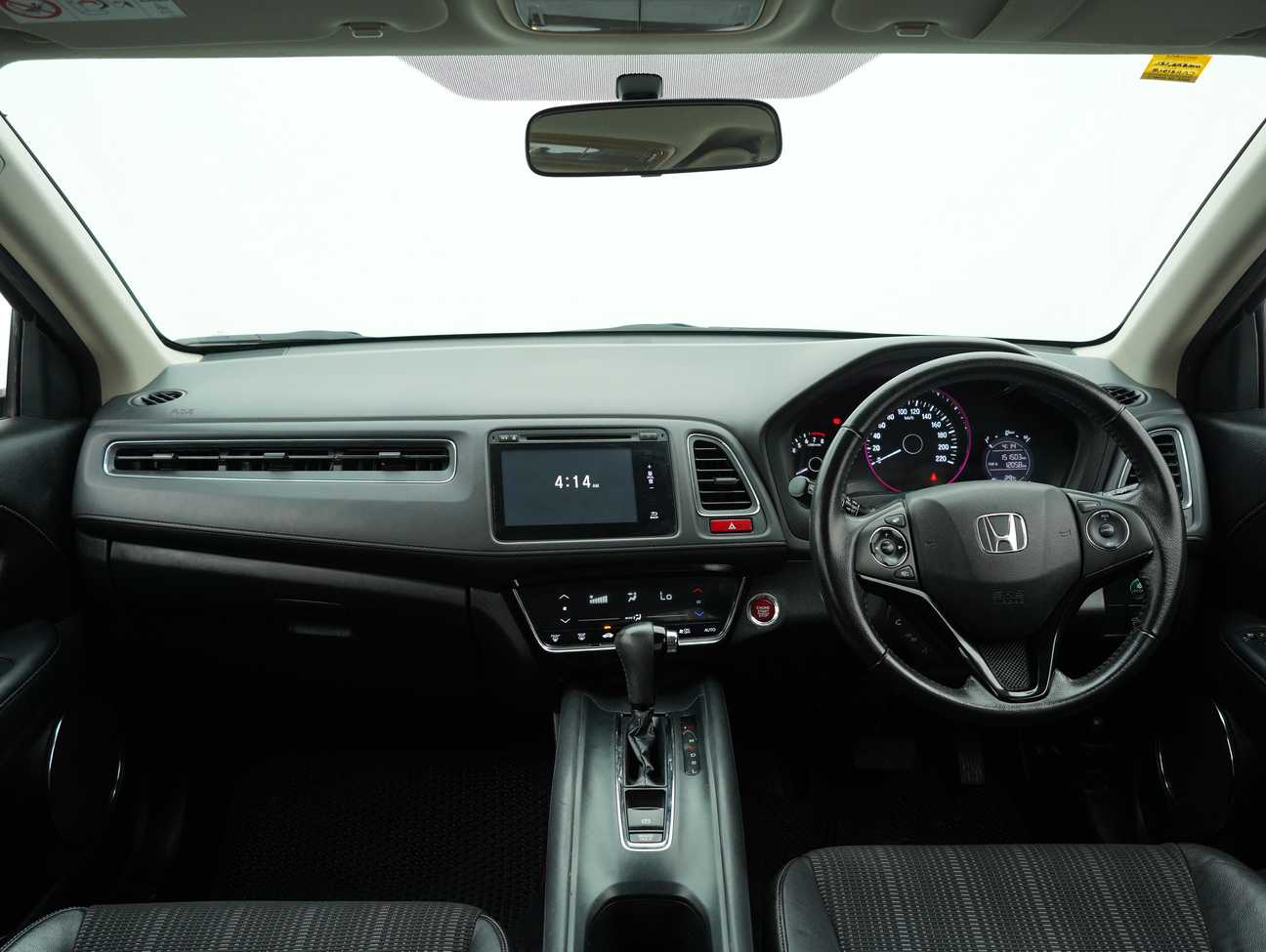 terpakai 2015 Honda HR-V V 1.8