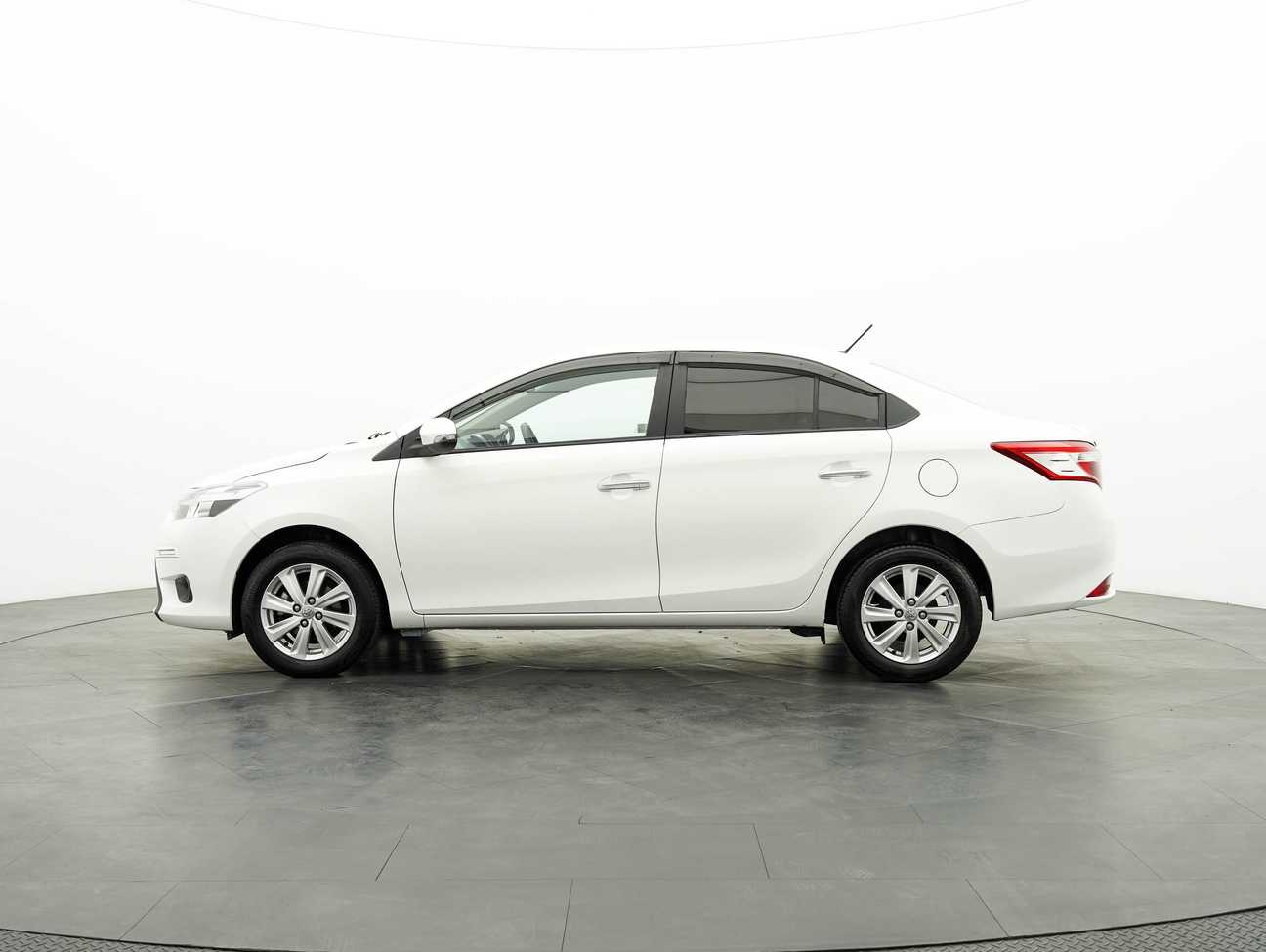used 2016 Toyota Vios E 1.5