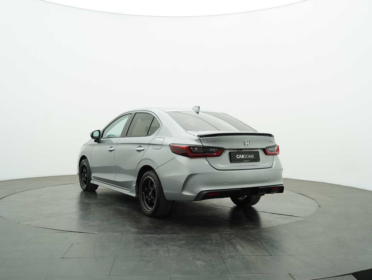 used 2023 Honda City V 1.5