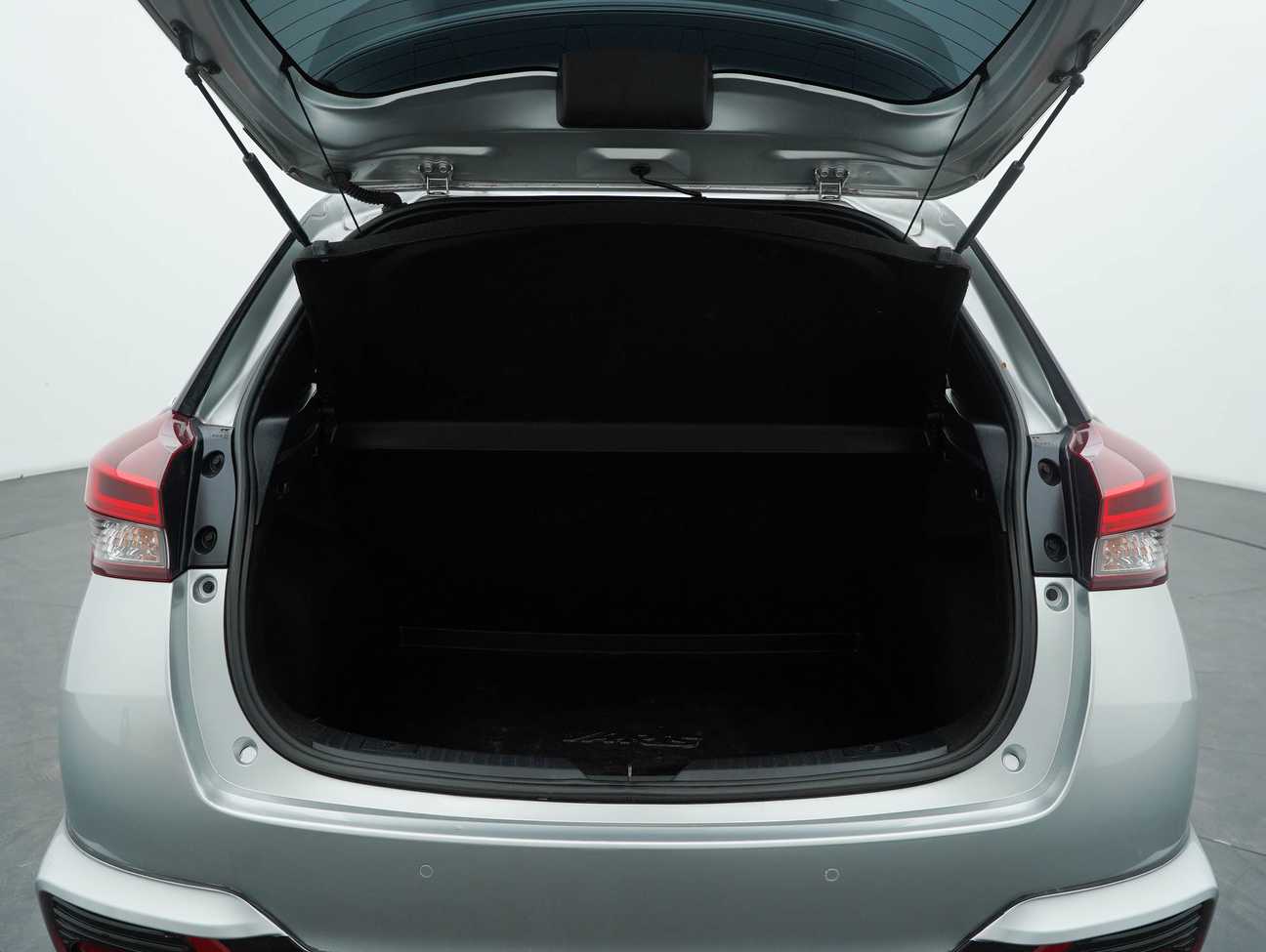 terpakai 2020 Toyota Yaris G 1.5