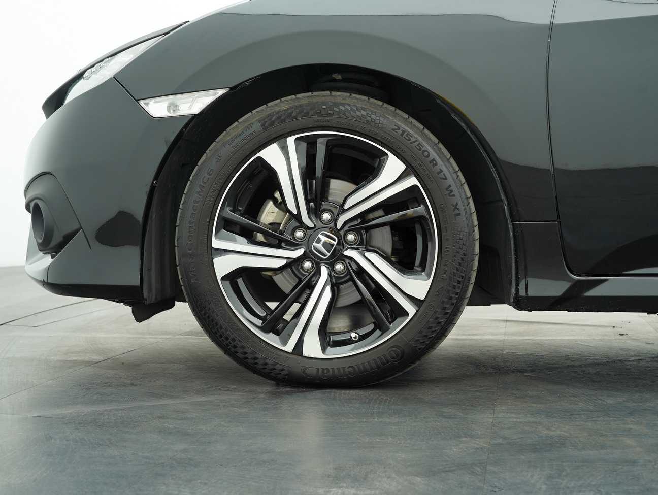 used 2016 Honda Civic TC-P 1.5