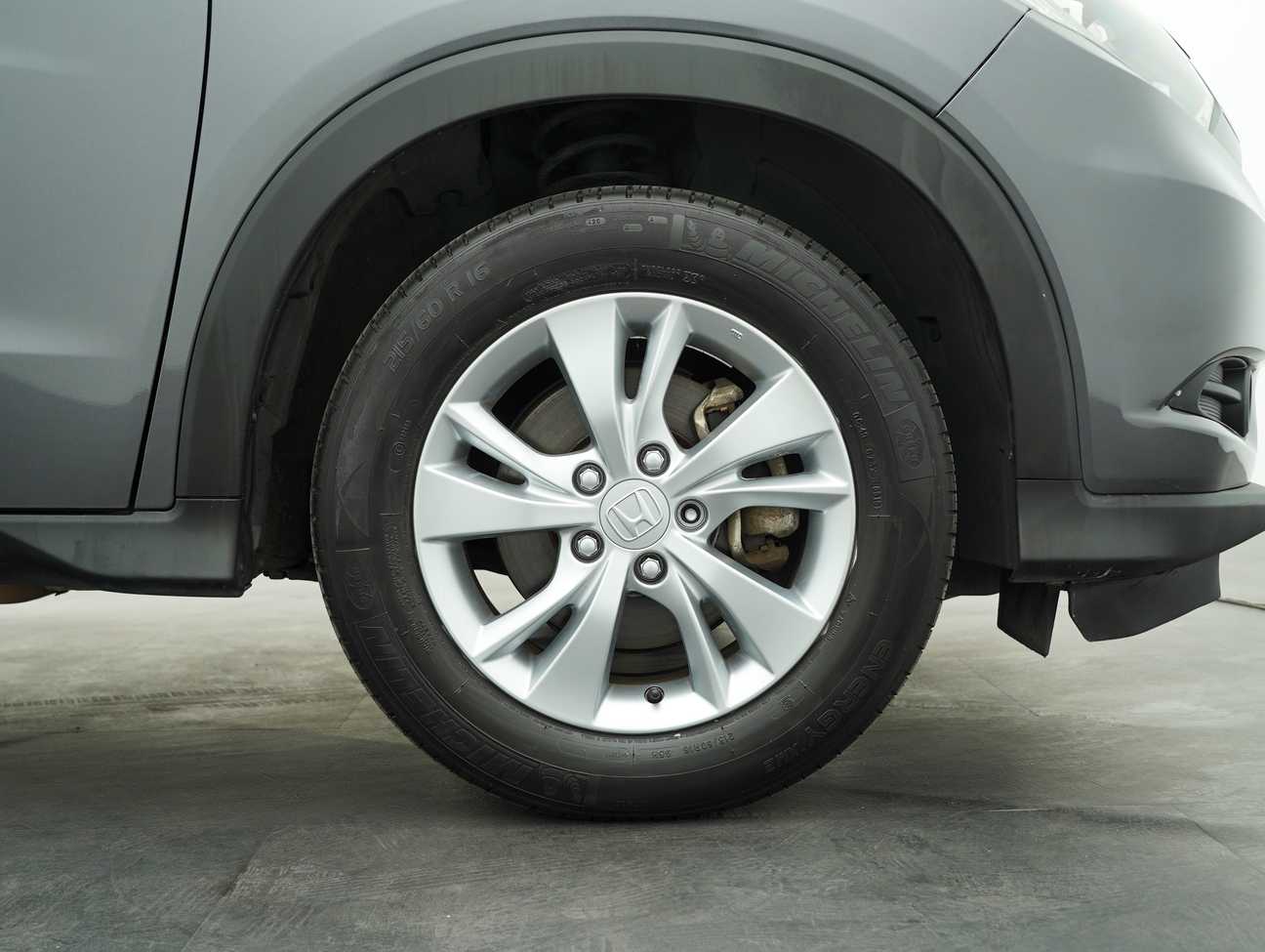 used 2015 Honda HR-V V 1.8