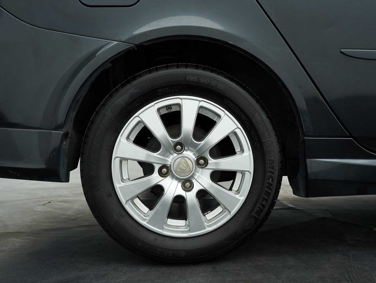 used 2010 Proton Persona Elegance Medium Line 1.6