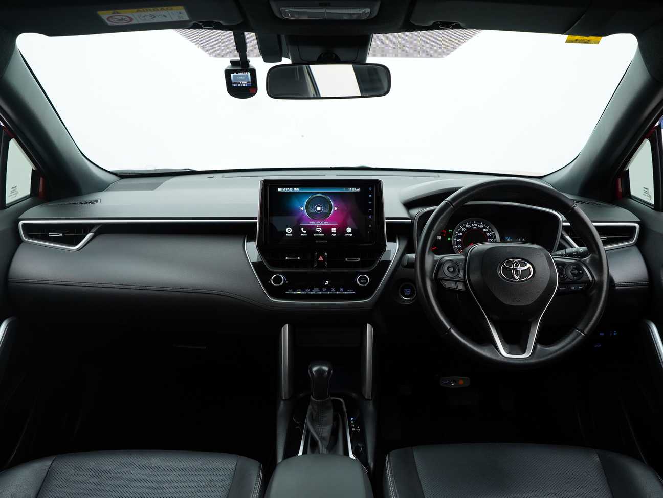 used 2022 Toyota Corolla Cross V 1.8