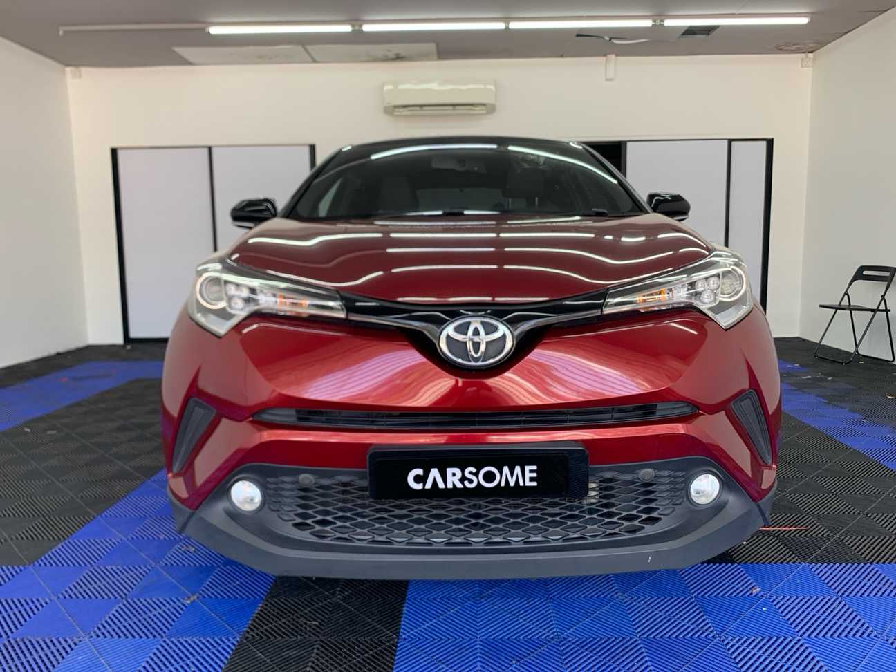 used 2018 Toyota C-HR  1.8