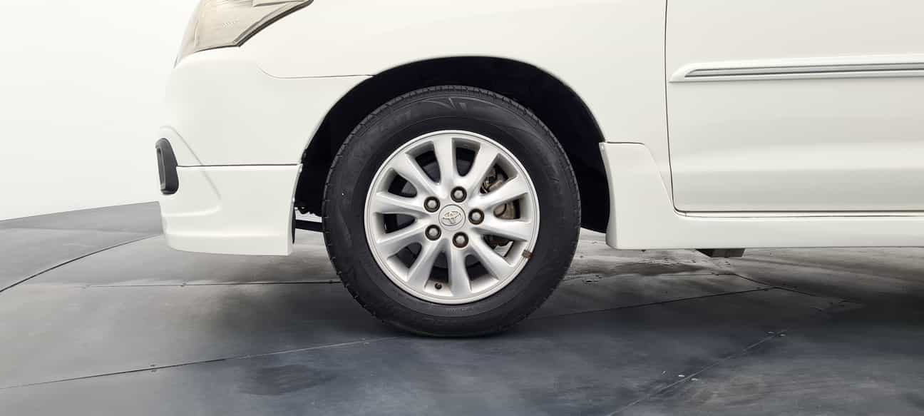 used 2014 Toyota INNOVA G 2.0