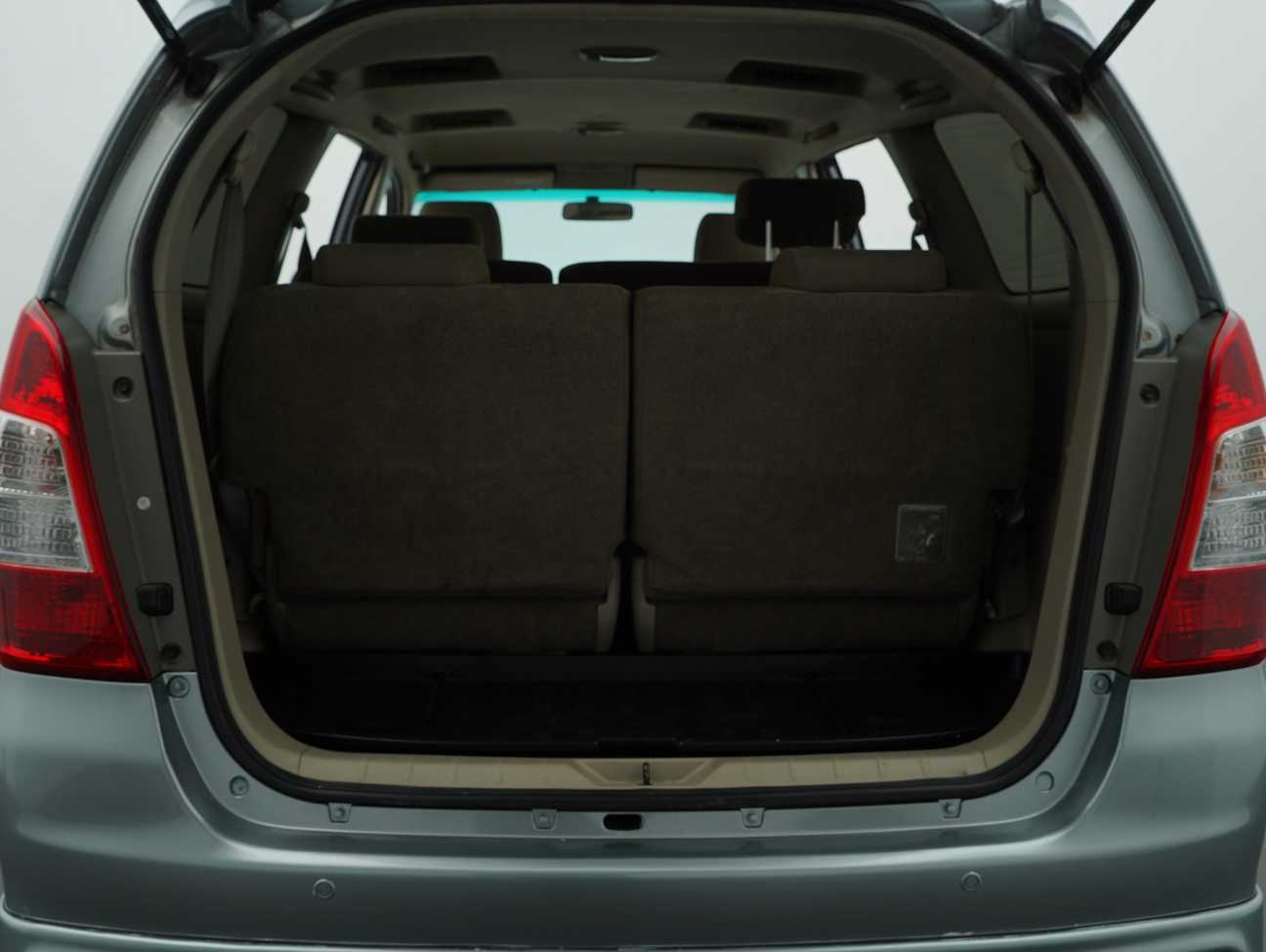 used 2012 Toyota Innova G 2.0