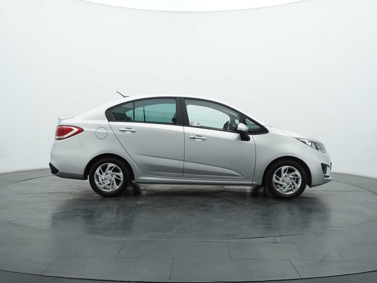 used 2016 Proton Persona Premium 1.6