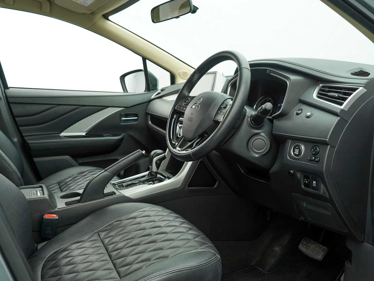 used 2022 Mitsubishi Xpander  1.5