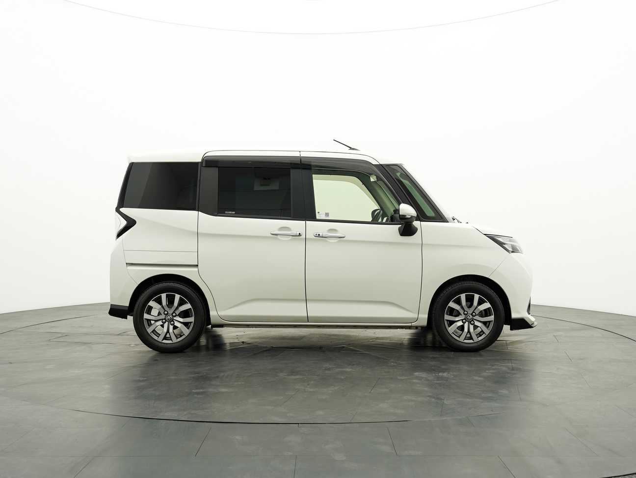 used 2018 Toyota Tank GT 1.0