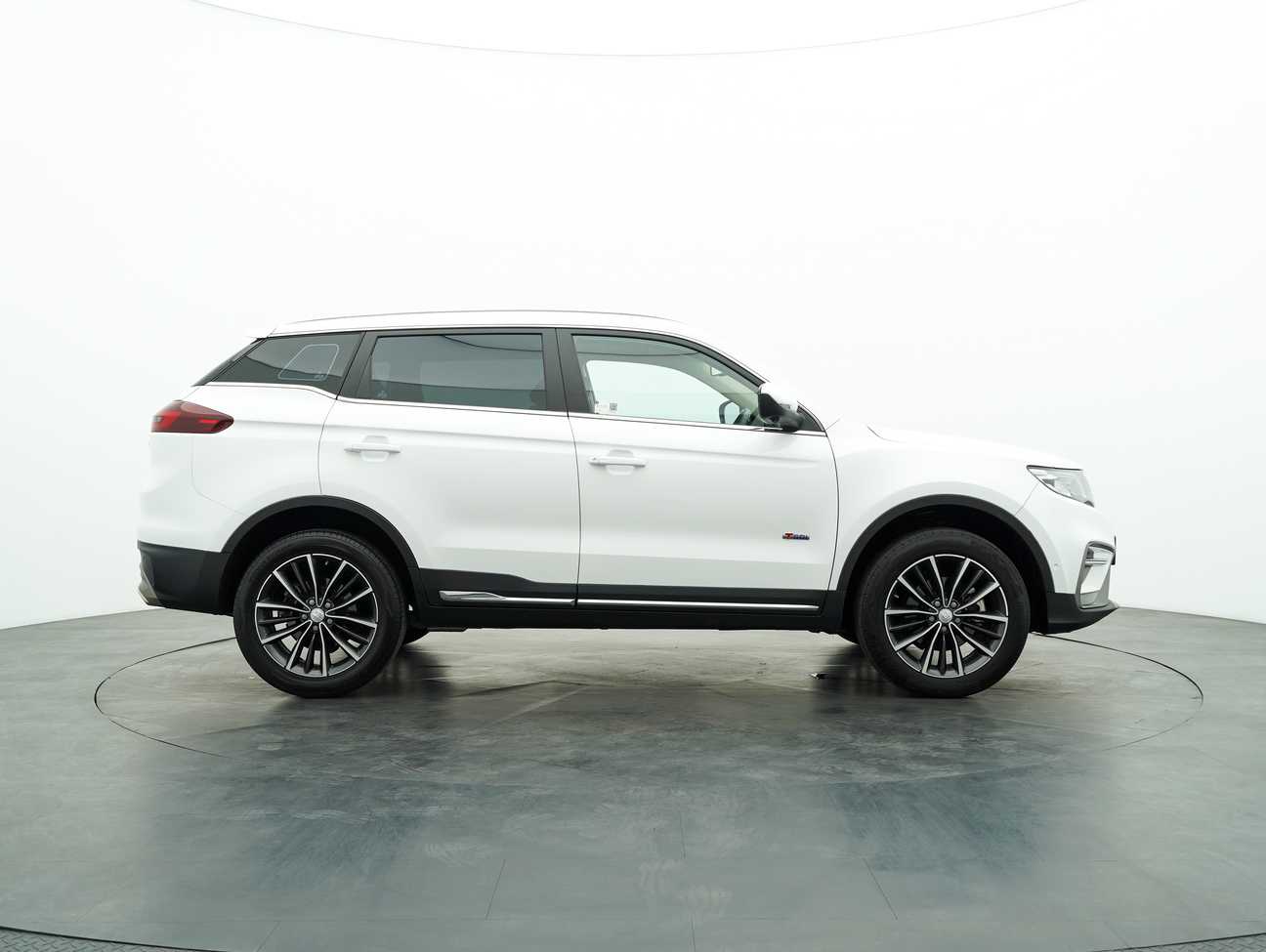 used 2020 Proton X70 Premium 1.8