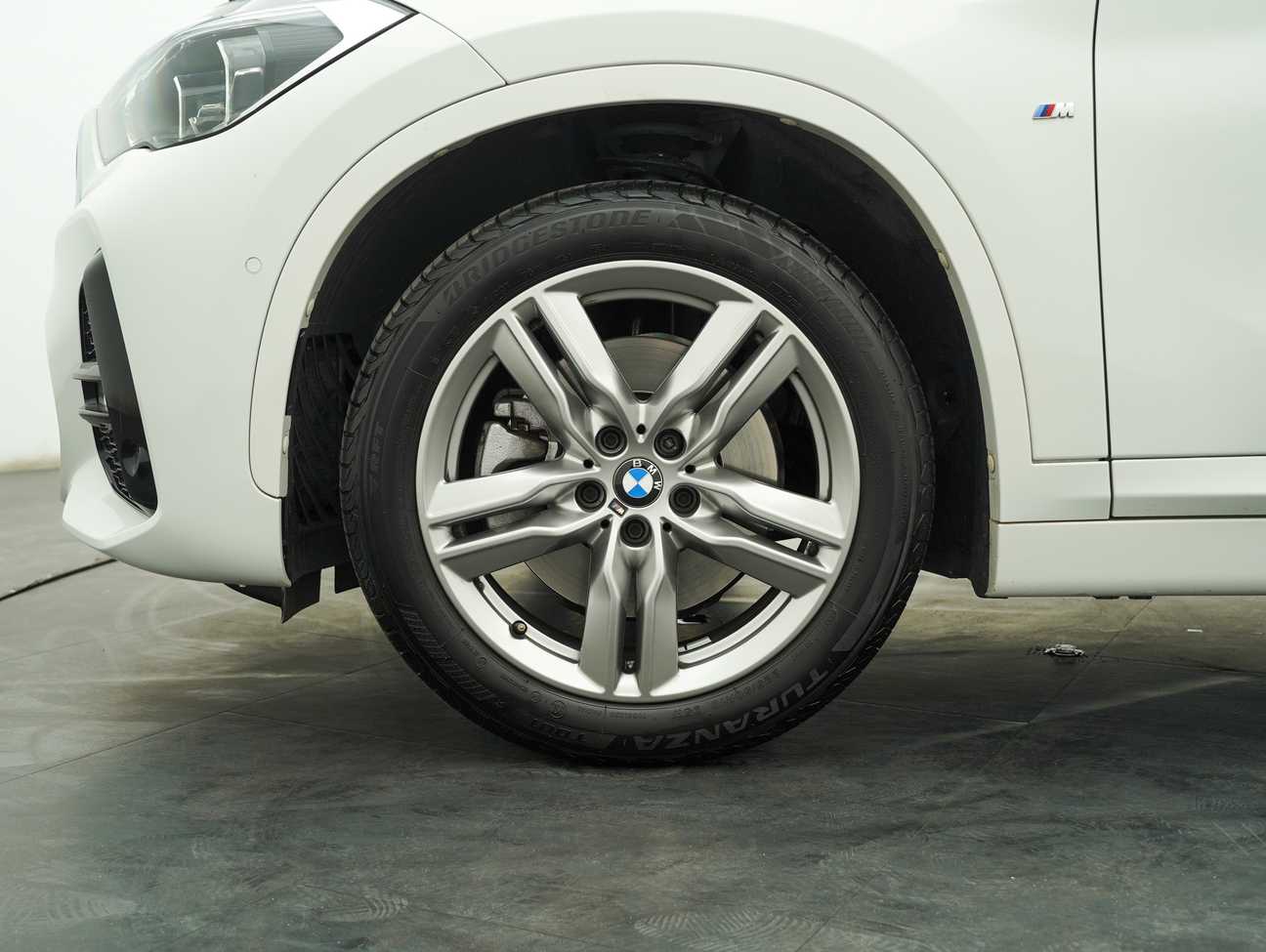 terpakai 2022 BMW X1 sDrive20i M Sport 2.0