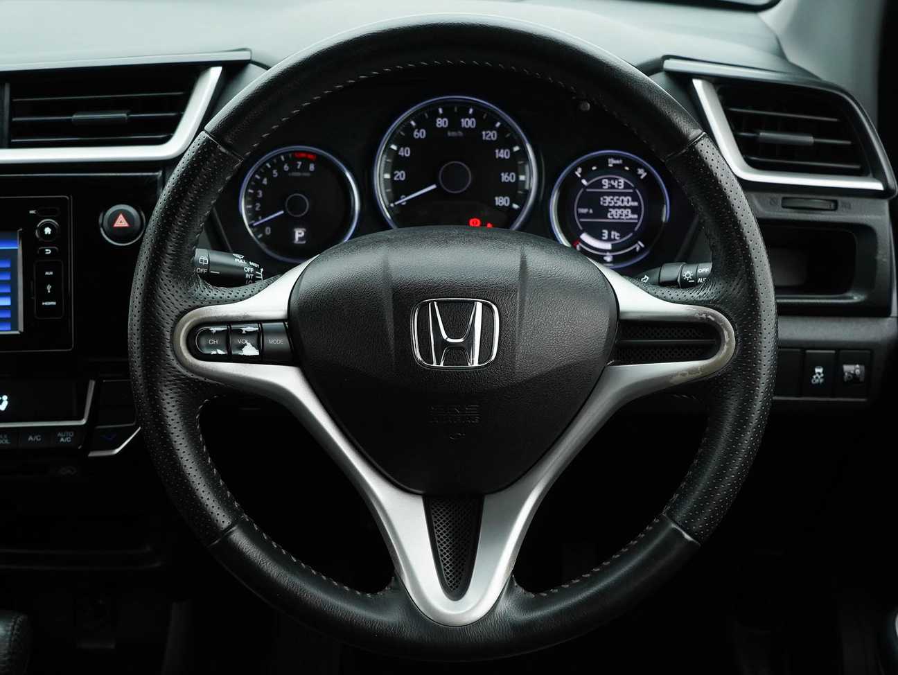 used 2017 Honda BR-V V 1.5