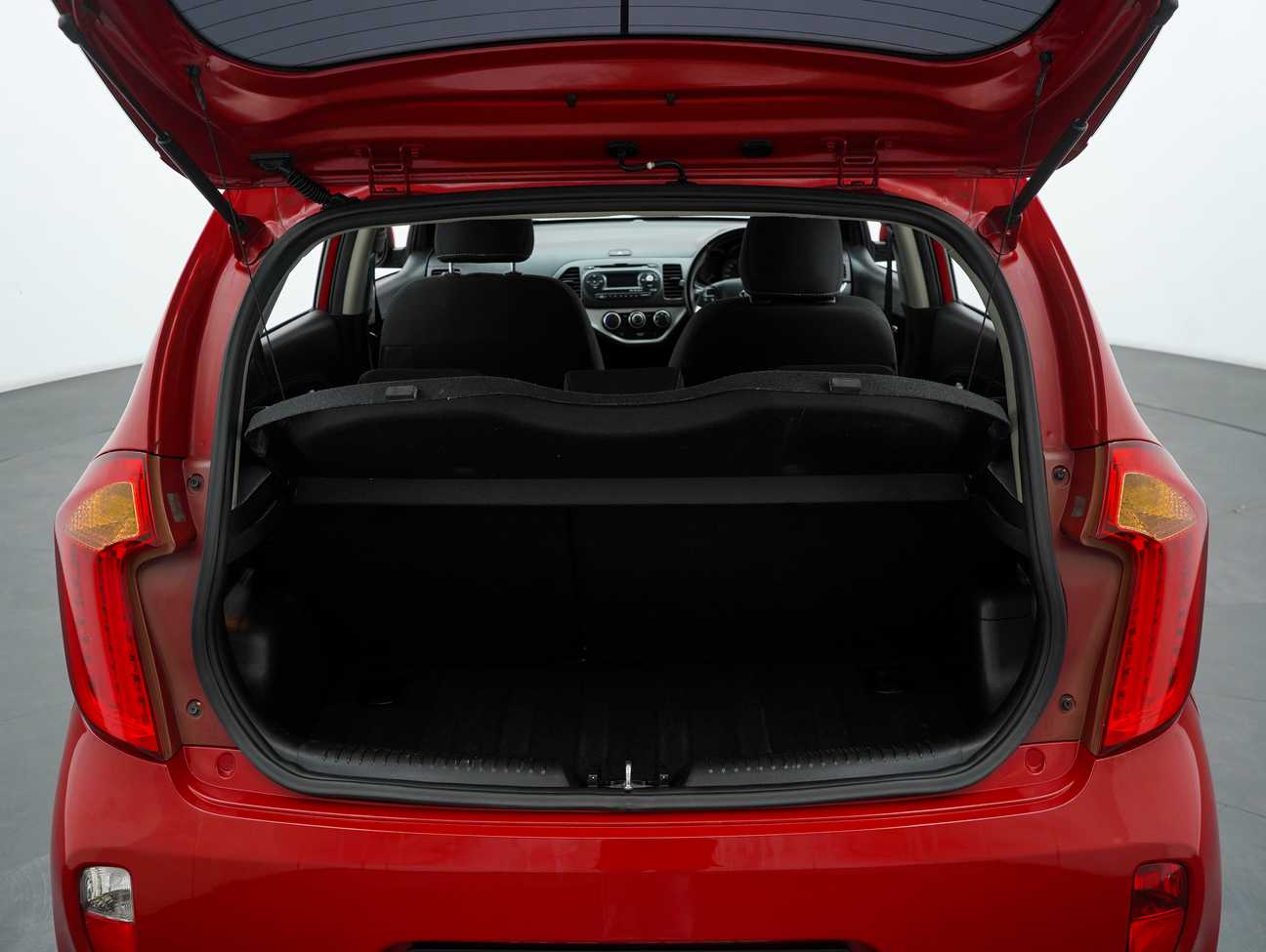 terpakai 2014 Kia Picanto  1.2
