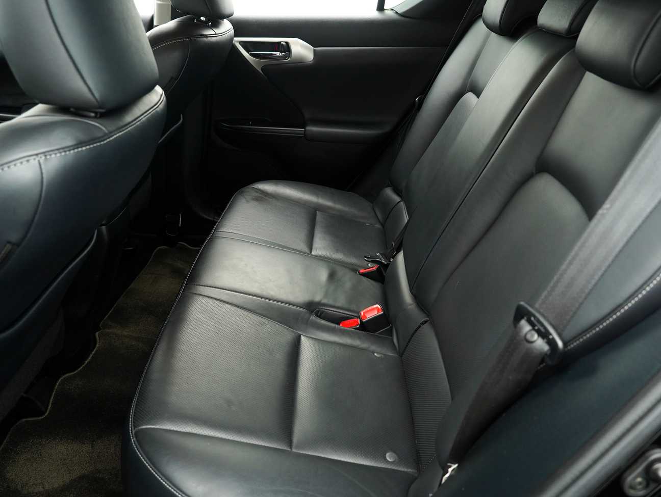 used 2013 Lexus CT 200h  1.8