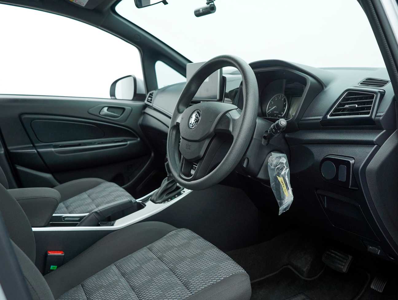 used 2022 Proton Iriz Standard 1.3