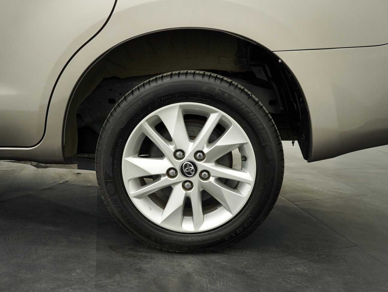 used 2017 Toyota Innova G 2.0