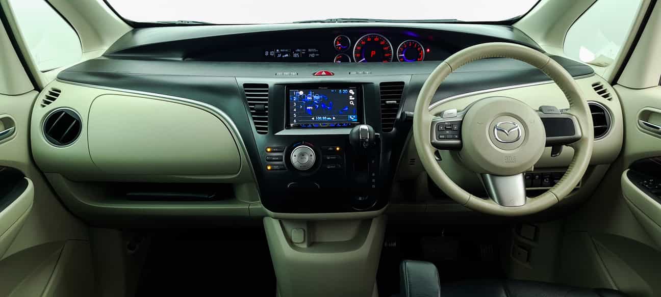 used 2017 Mazda BIANTE SKYACTIV-G 2.0