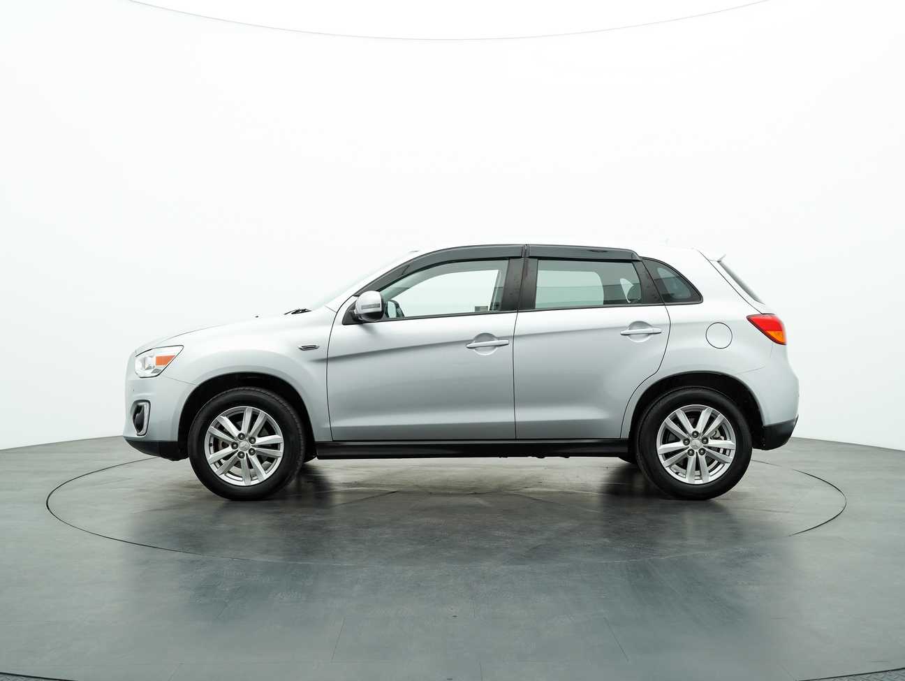 used 2016 Mitsubishi ASX  2.0