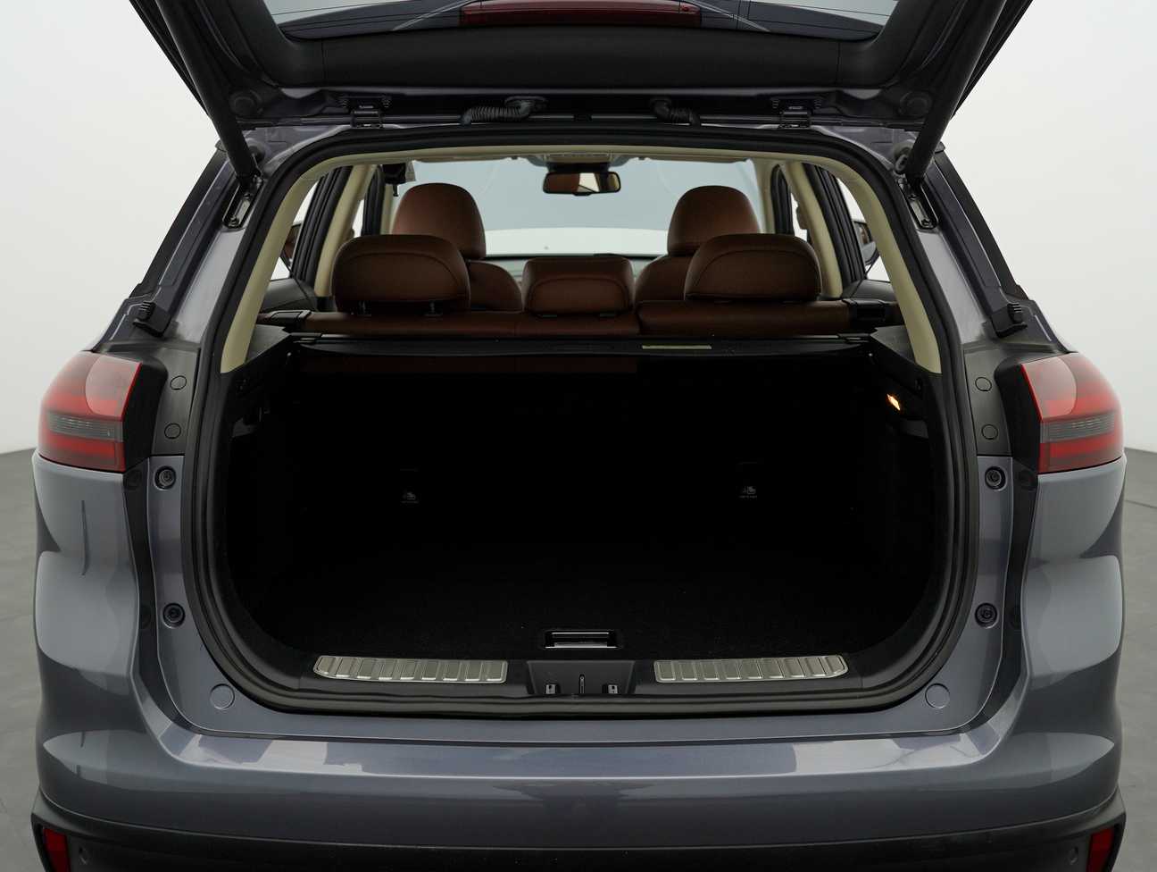 used 2020 Proton X70 Premium 1.8