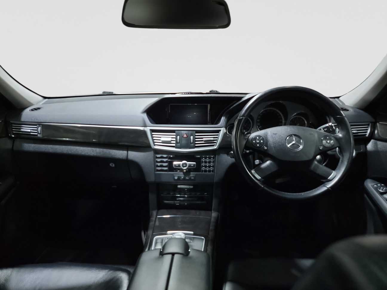 used 2012 Mercedes-Benz E250 Avantgarde CGI 1.8