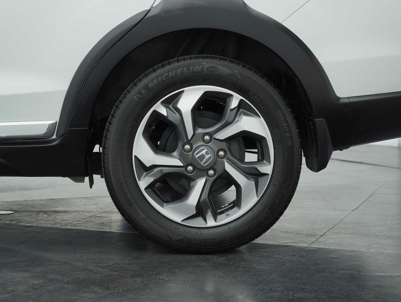 used 2017 Honda BR-V V i-VTEC 1.5