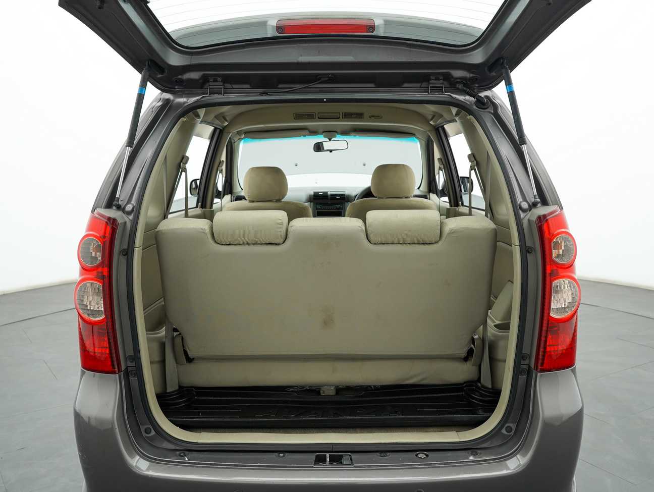 used 2010 Toyota Avanza  1.3