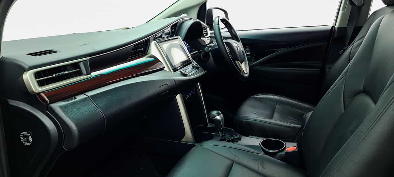 used 2018 Toyota INNOVA G 2.0