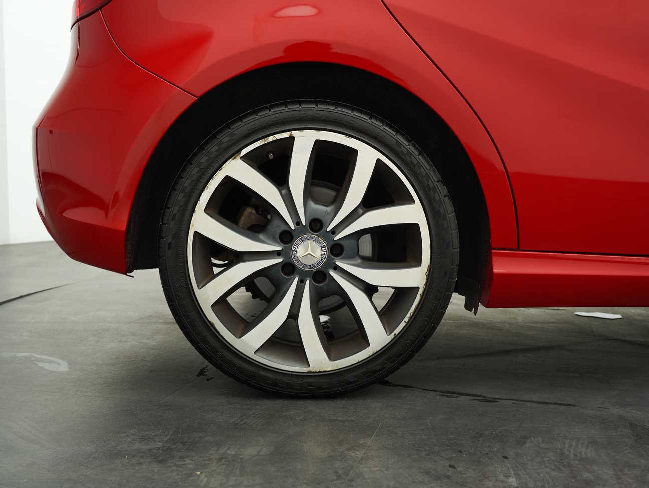 used 2013 Mercedes-Benz A200  1.6