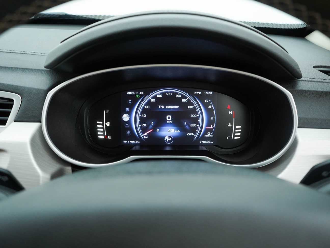 used 2021 Proton X70 Premium 1.8