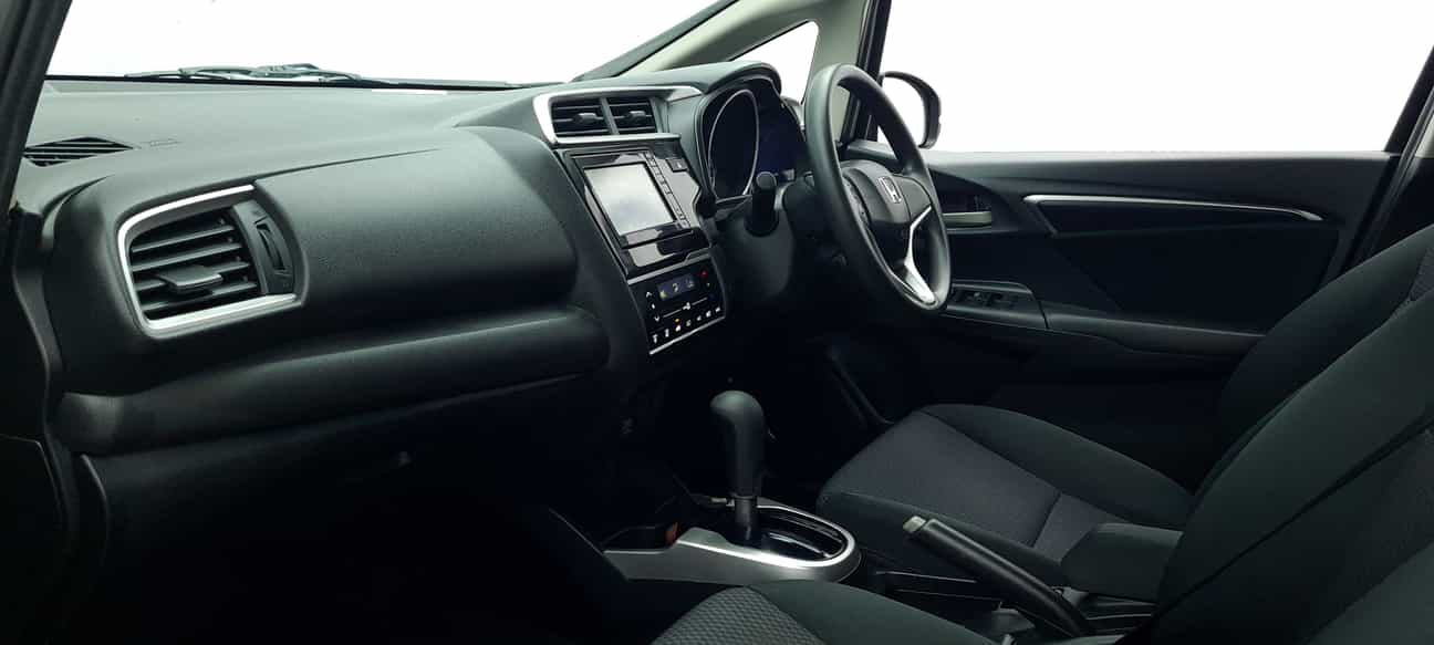 used 2019 Honda JAZZ E 1.5