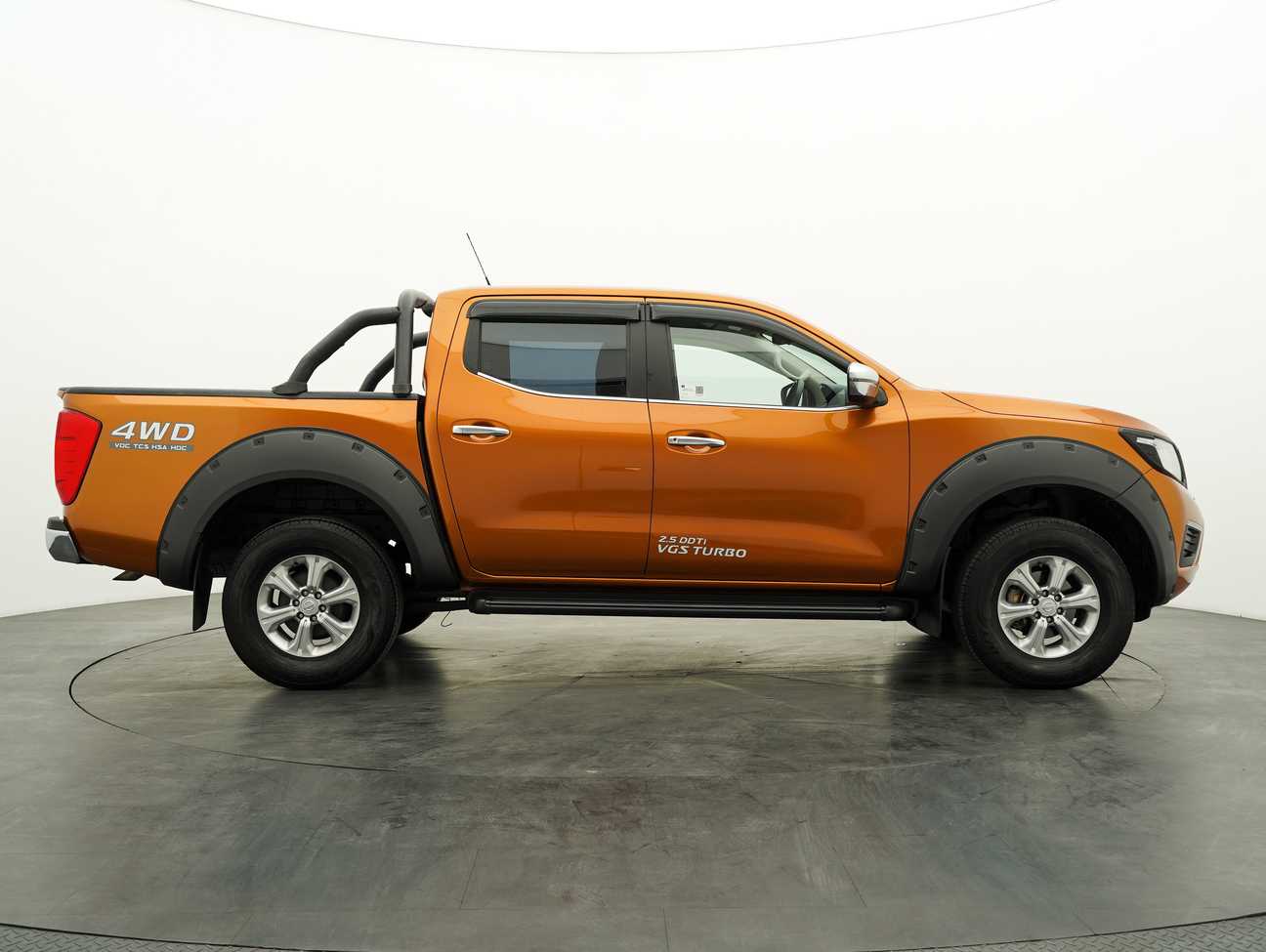 used 2019 Nissan Navara NP300 SE Dual Cab 2.5
