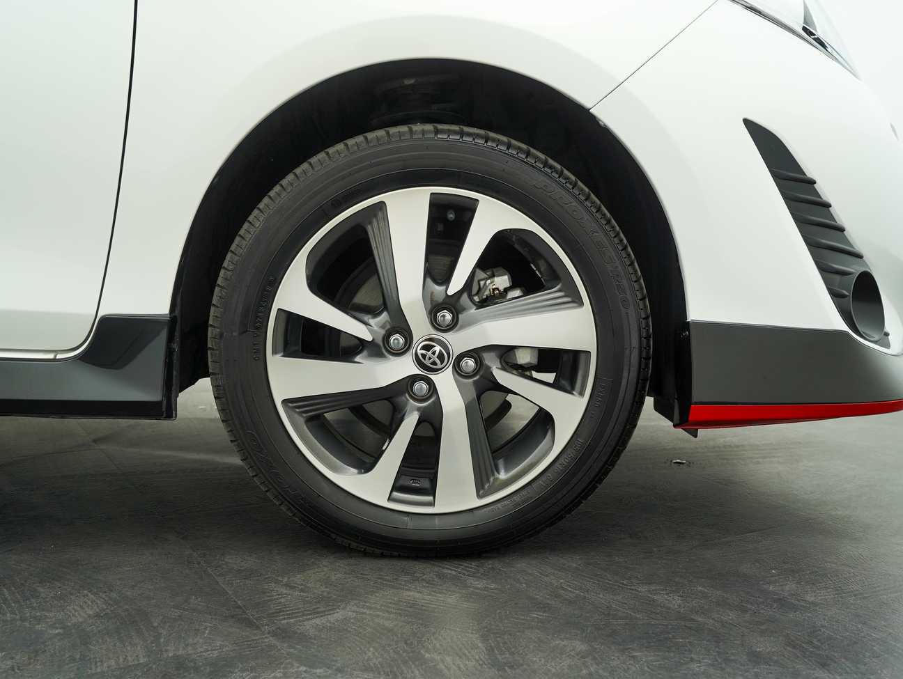 used 2019 Toyota YARIS E 1.5