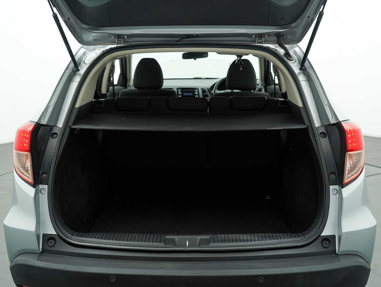terpakai 2016 Honda HR-V i-VTEC S 1.8