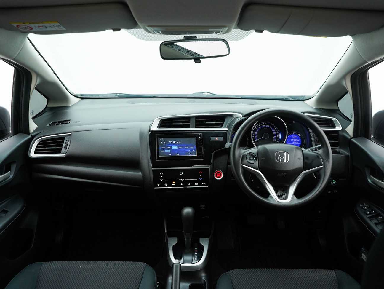 used 2019 Honda Jazz E 1.5