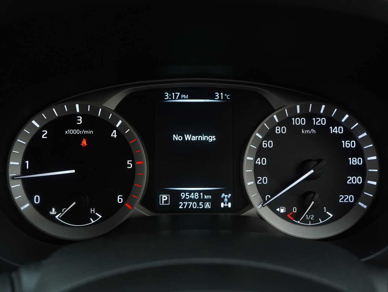 terpakai 2018 Nissan Navara NP300 VL Dual Cab 2.5