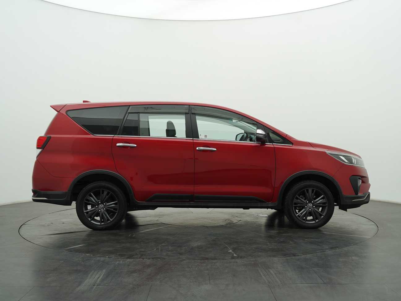 used 2021 Toyota Innova X 2.0