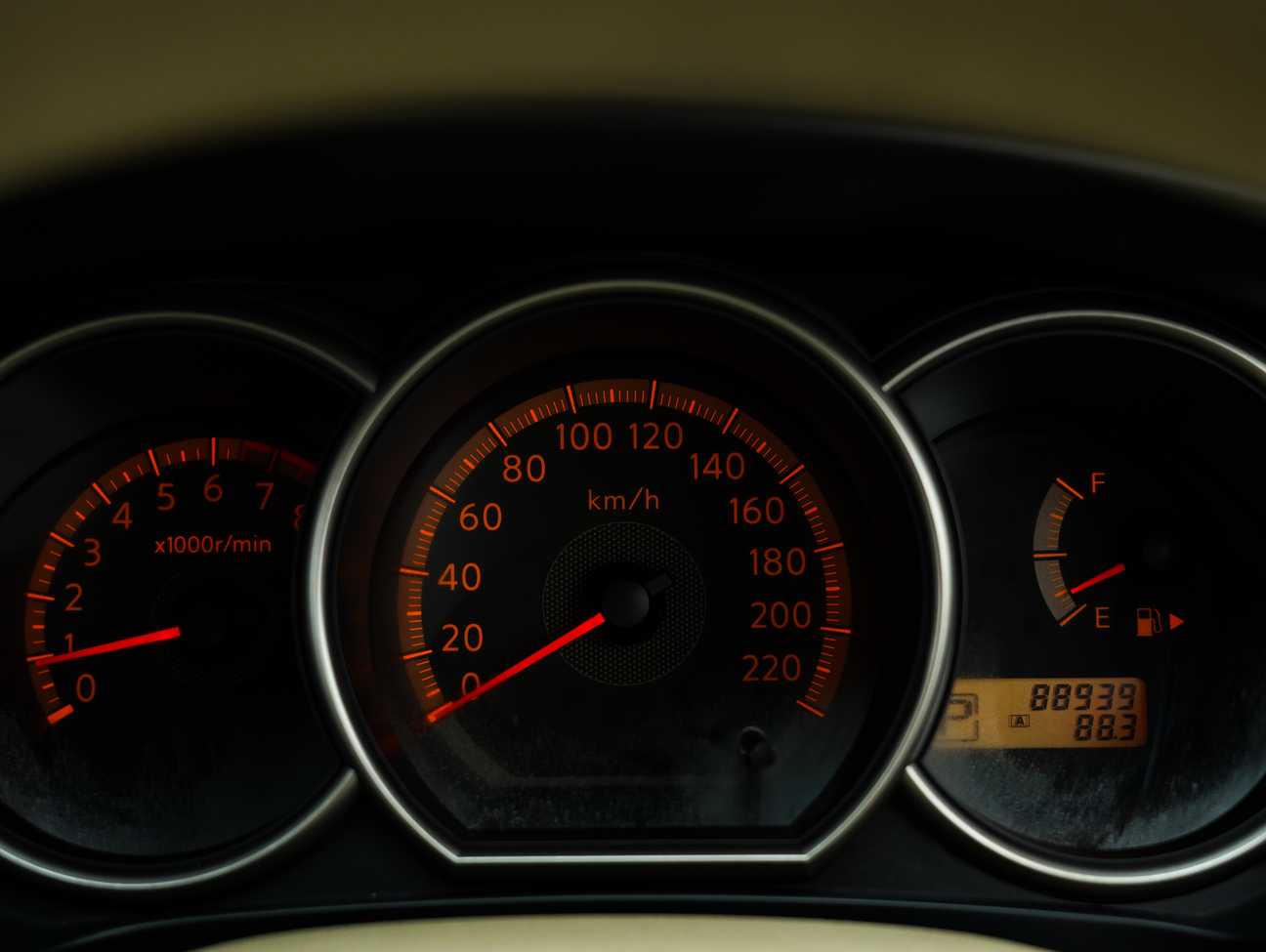 terpakai 2010 Nissan Grand Livina Comfort 1.6