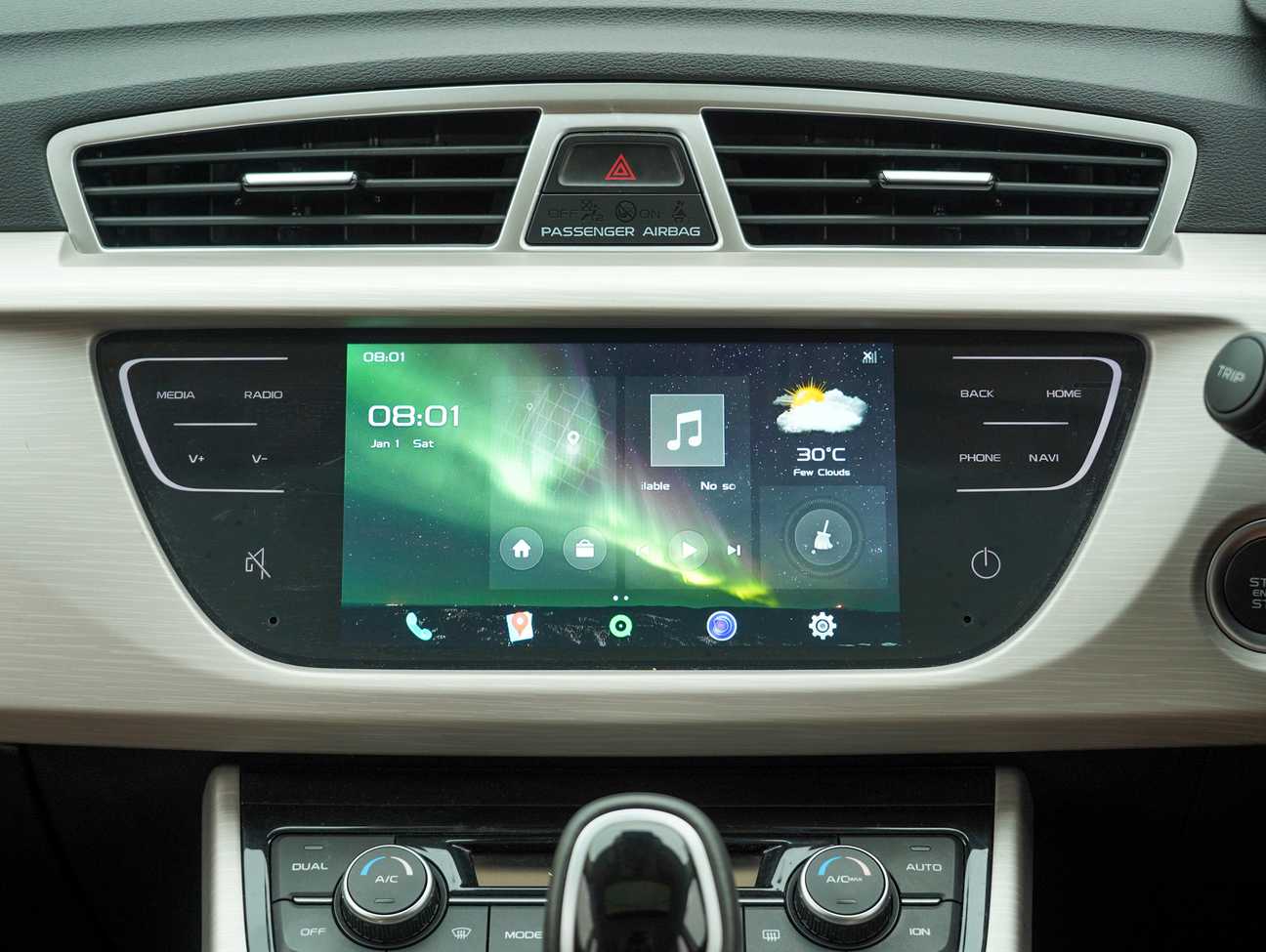 used 2019 Proton X70 Premium 1.8