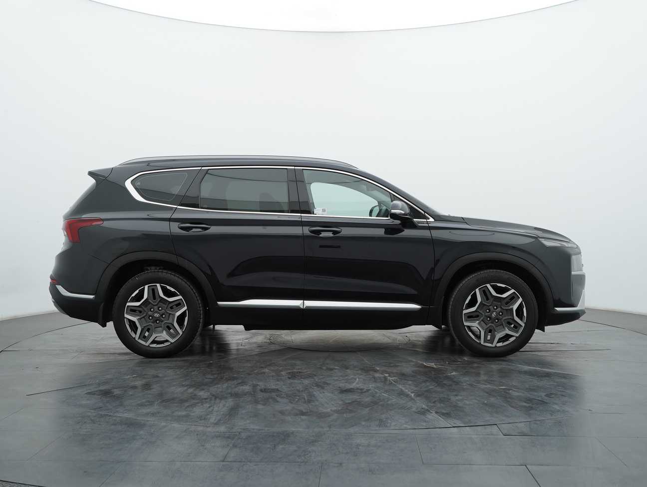 terpakai 2024 Hyundai Santa Fe Hybrid Max 1.6