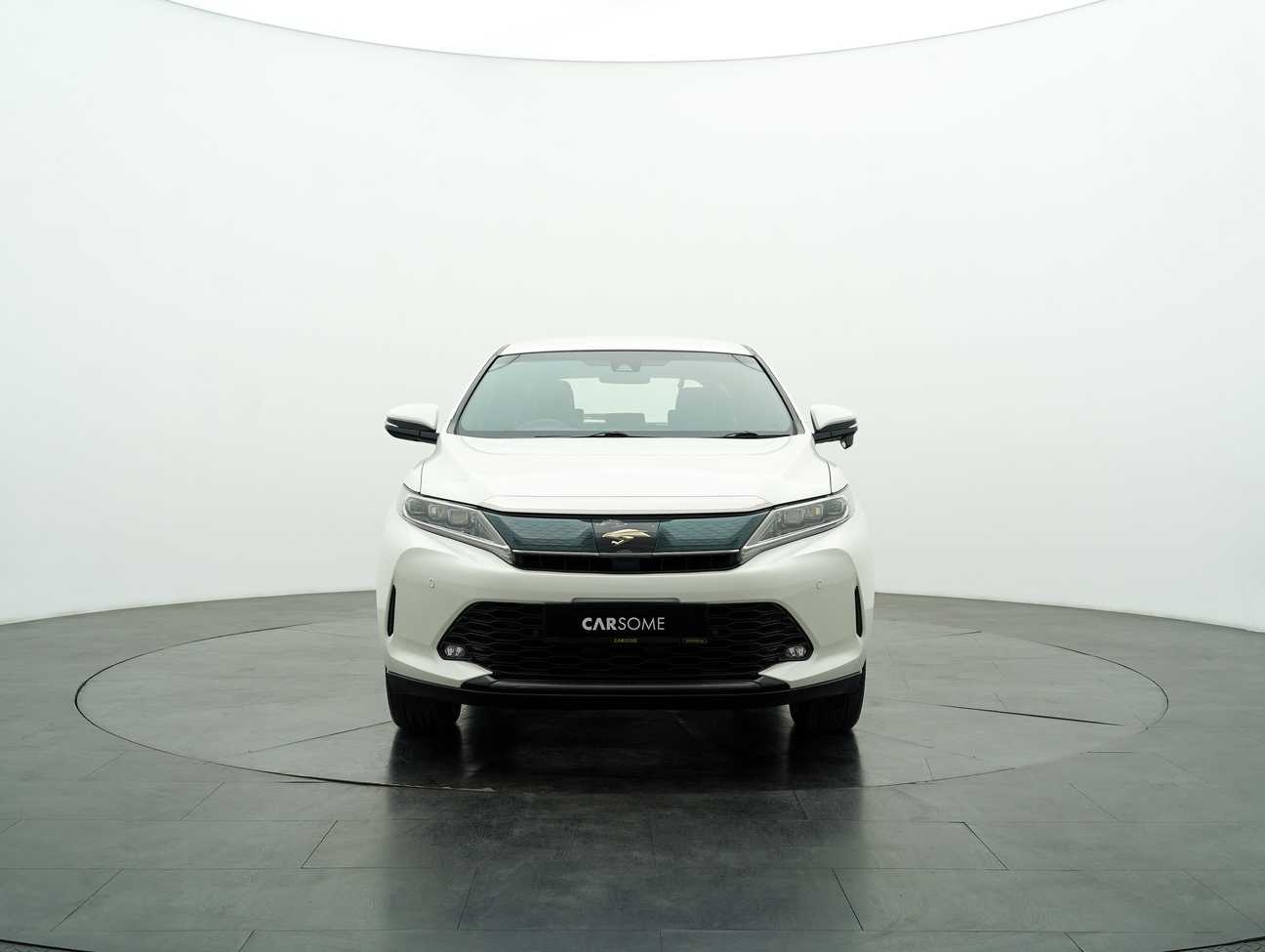 used 2018 Toyota Harrier Premium 2.0