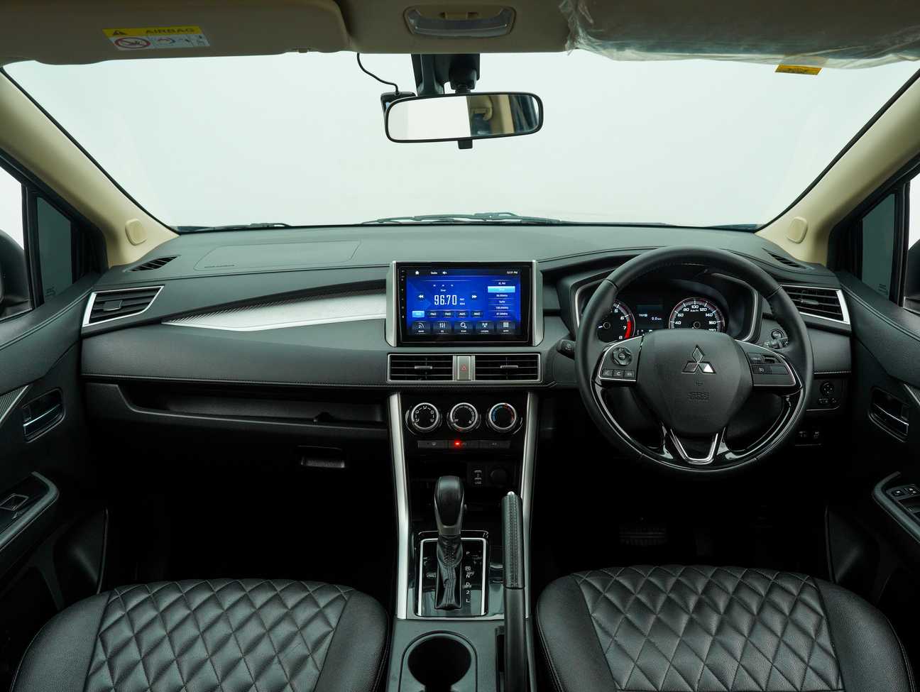 terpakai 2022 Mitsubishi Xpander  1.5