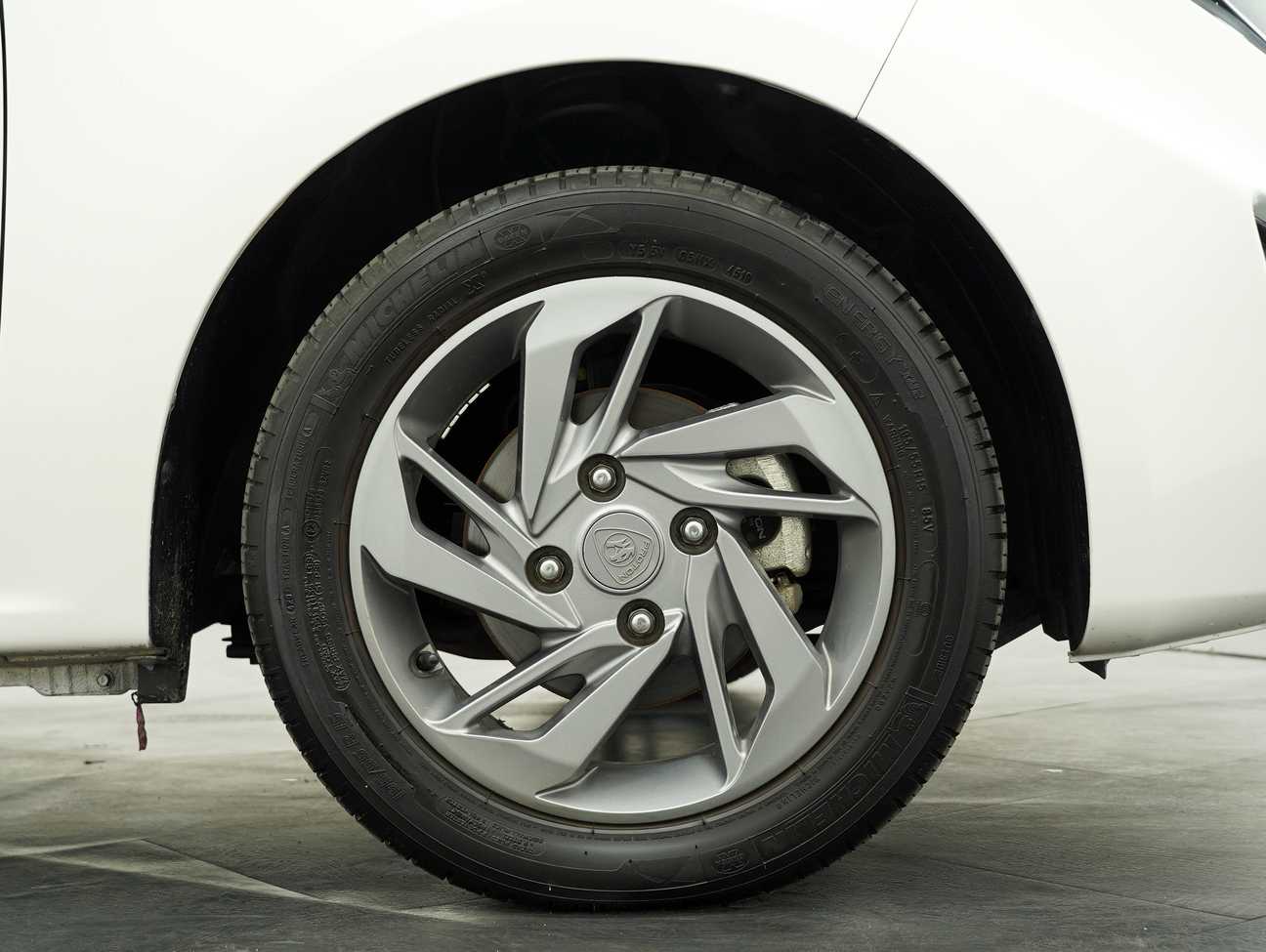 used 2017 Proton Persona Standard 1.6