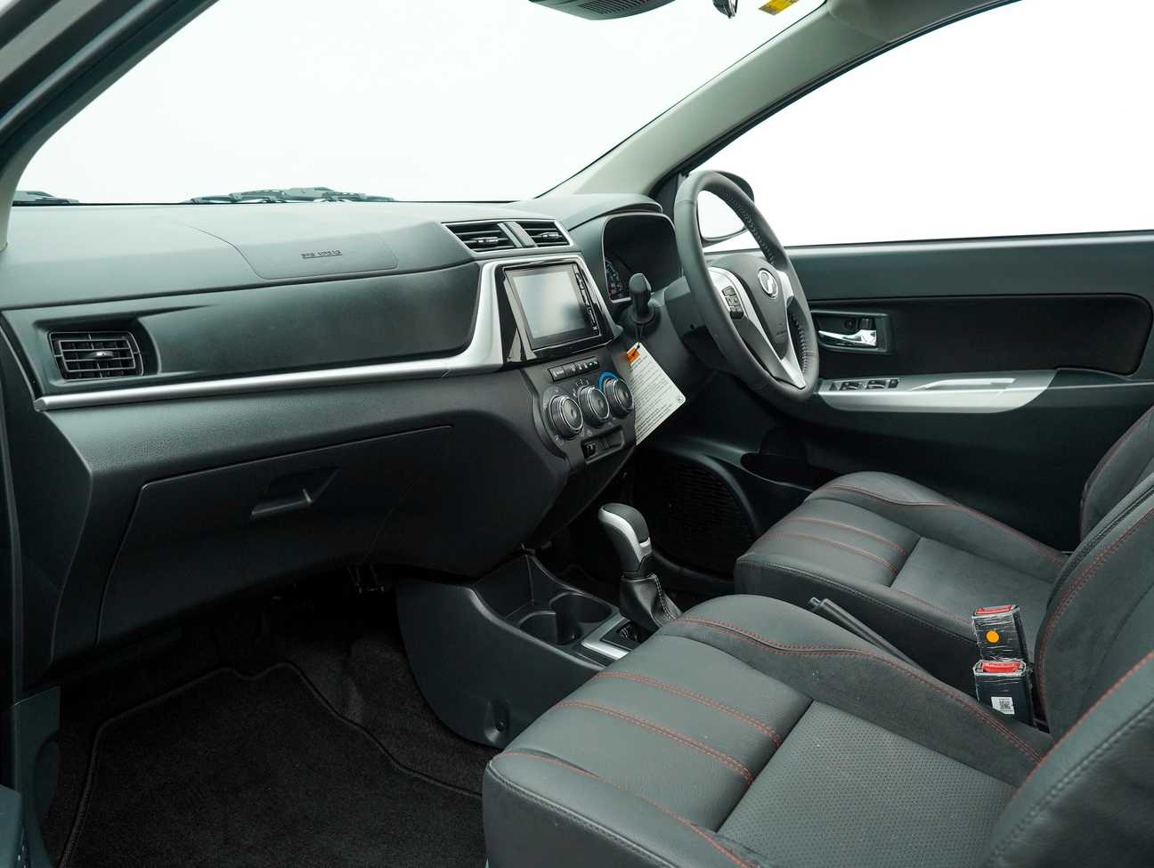 terpakai 2024 Perodua Bezza Advance 1.3