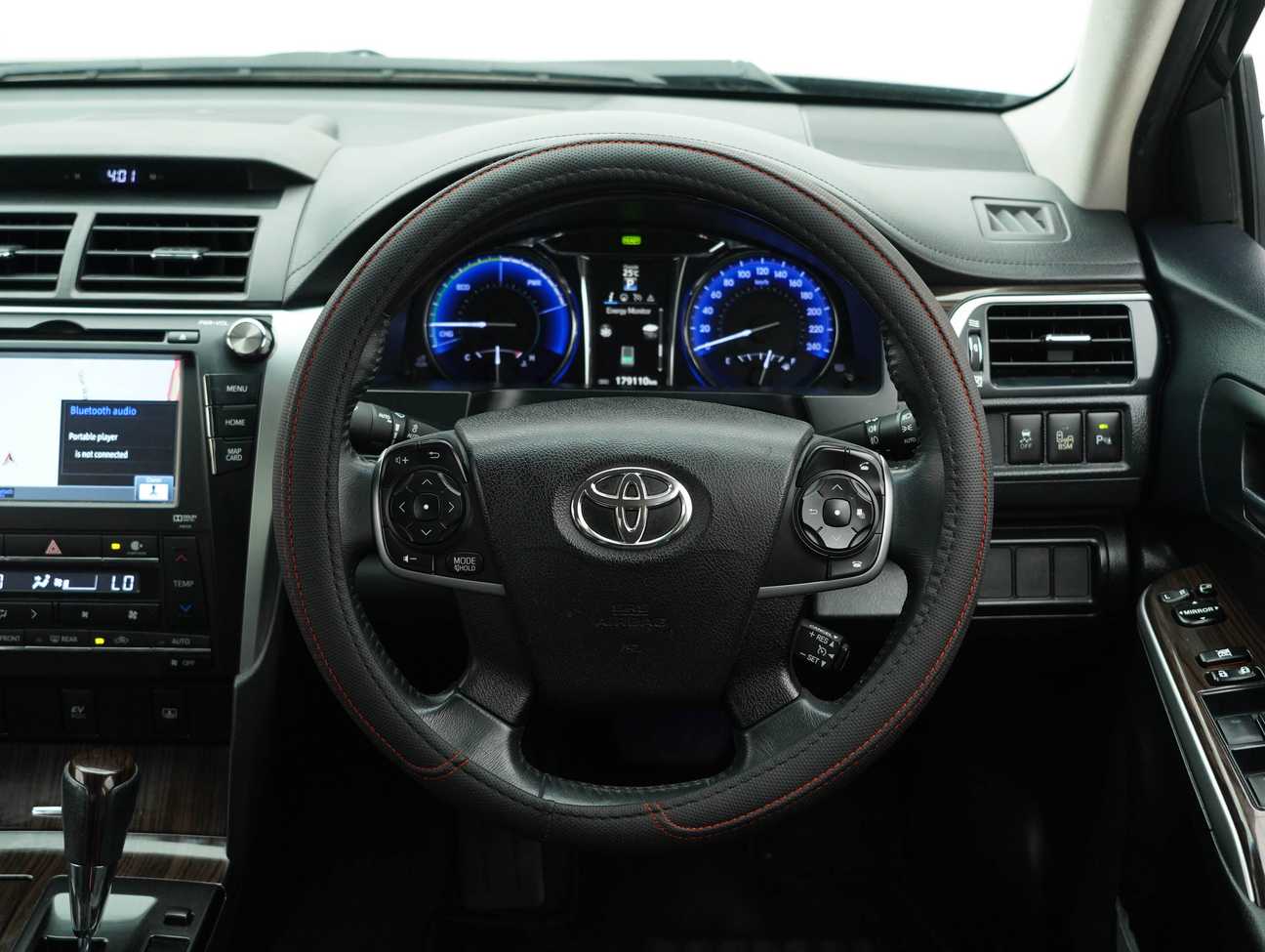 used 2016 Toyota Camry Hybrid Luxury 2.5