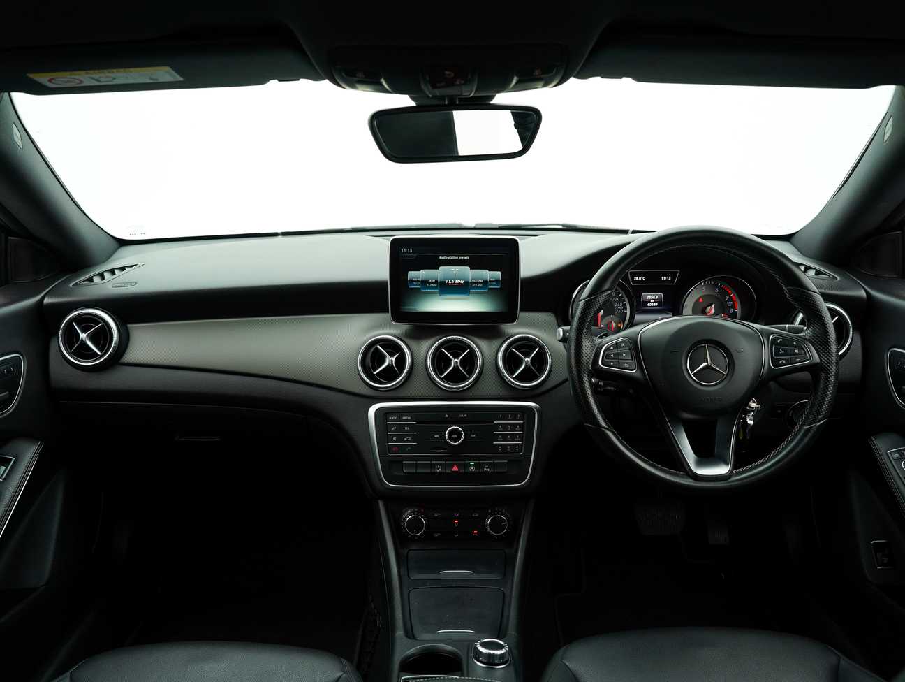 used 2015 Mercedes-Benz CLA 200 1.6