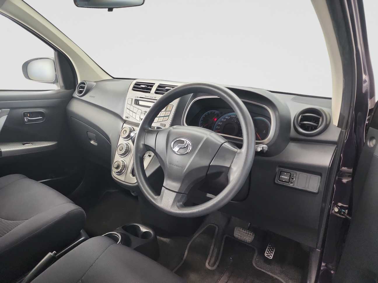 terpakai 2013 Perodua Myvi EZi 1.3