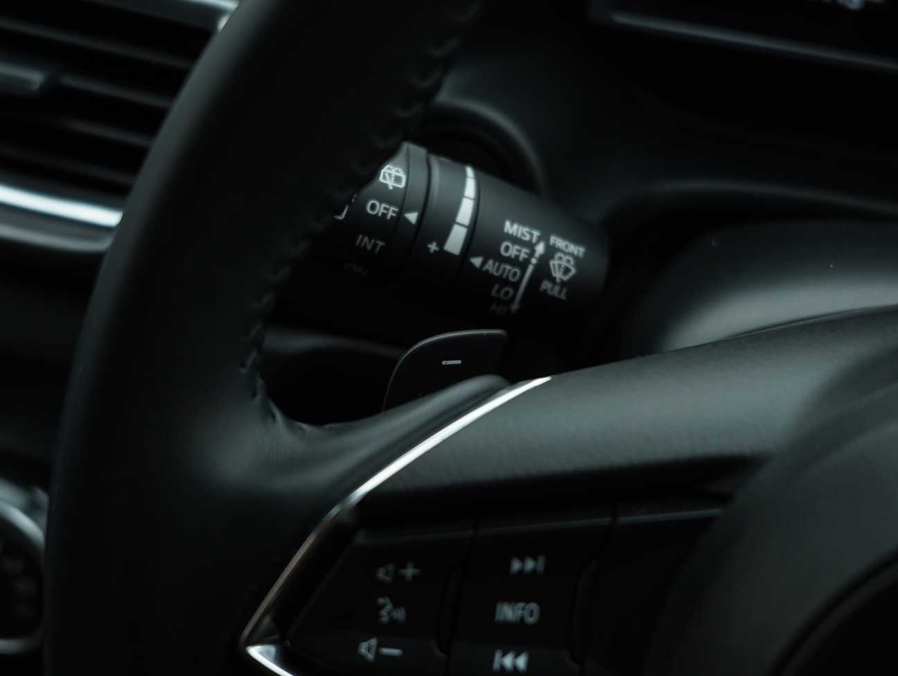 terpakai 2018 Mazda 3 SKYACTIV-G 2.0