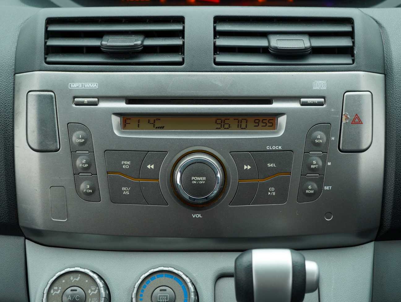 terpakai 2013 Perodua Alza EZ 1.5
