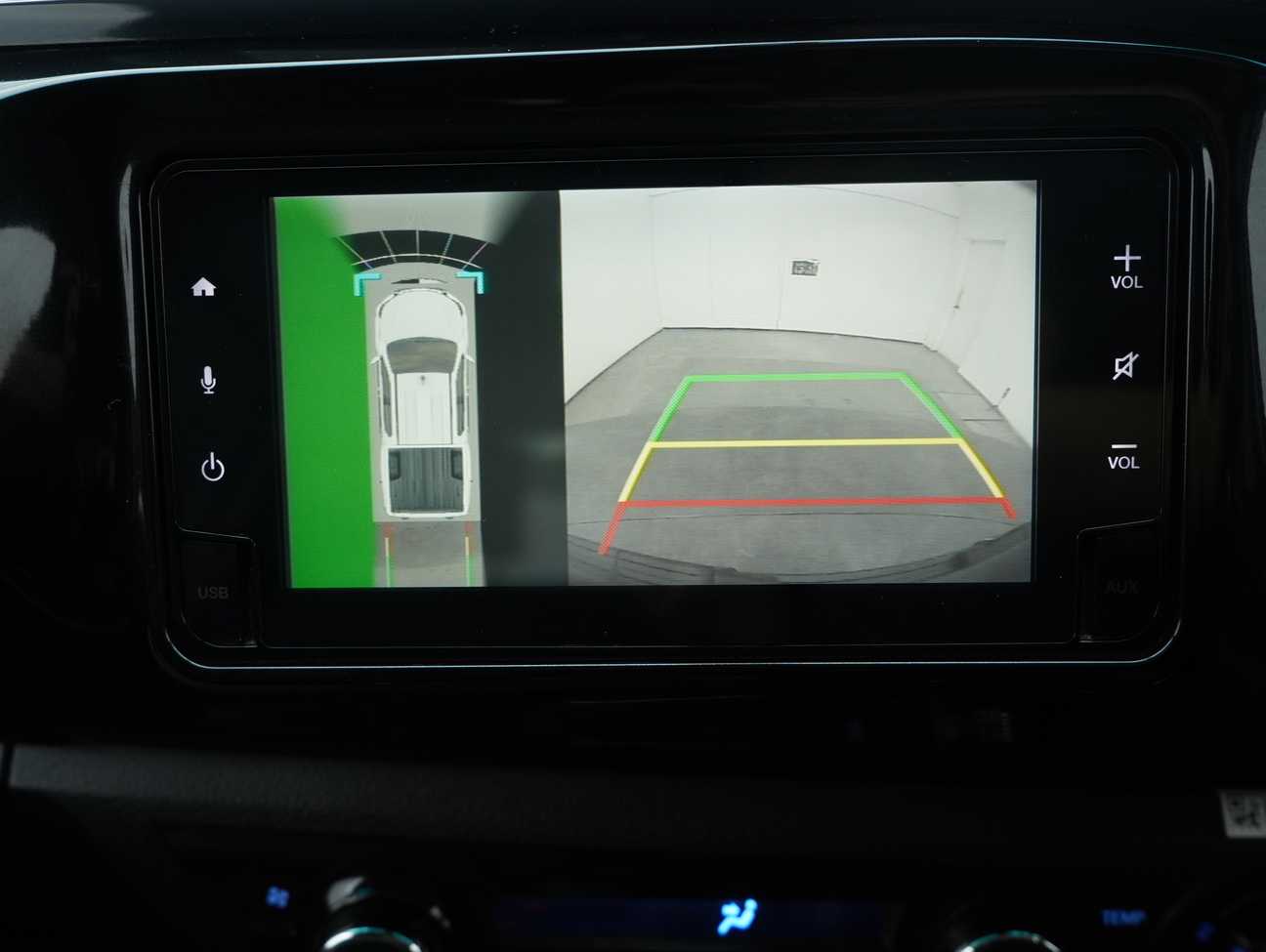 terpakai 2021 Toyota Hilux V Dual Cab 2.4